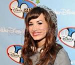 demi-lovato-03_nc.jpg.